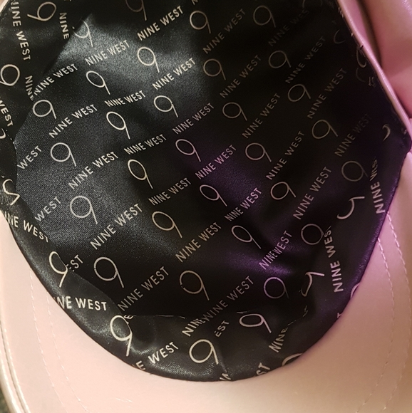 Faux- leather newsboy cap - Picture 2 of 2